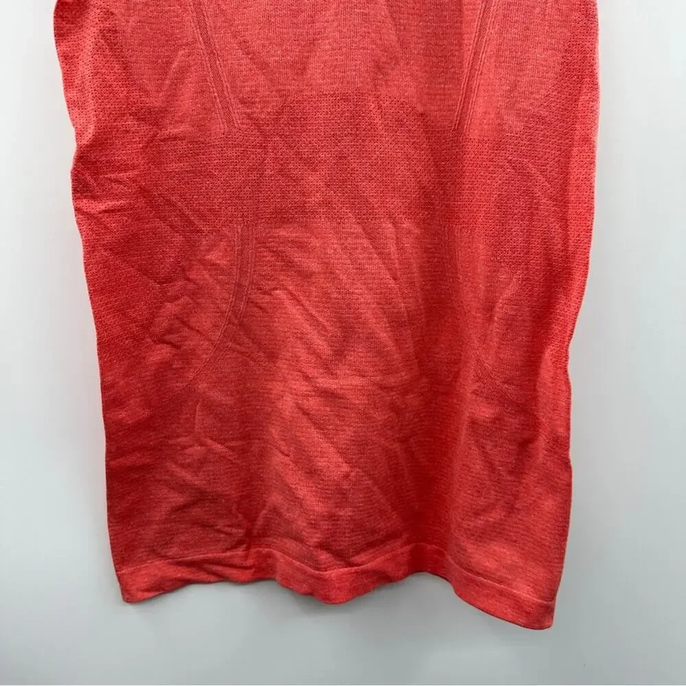 Lululemon Run: Swiftly Tech Short Sleeve in Love Red / Deep Coal Size‎ 6